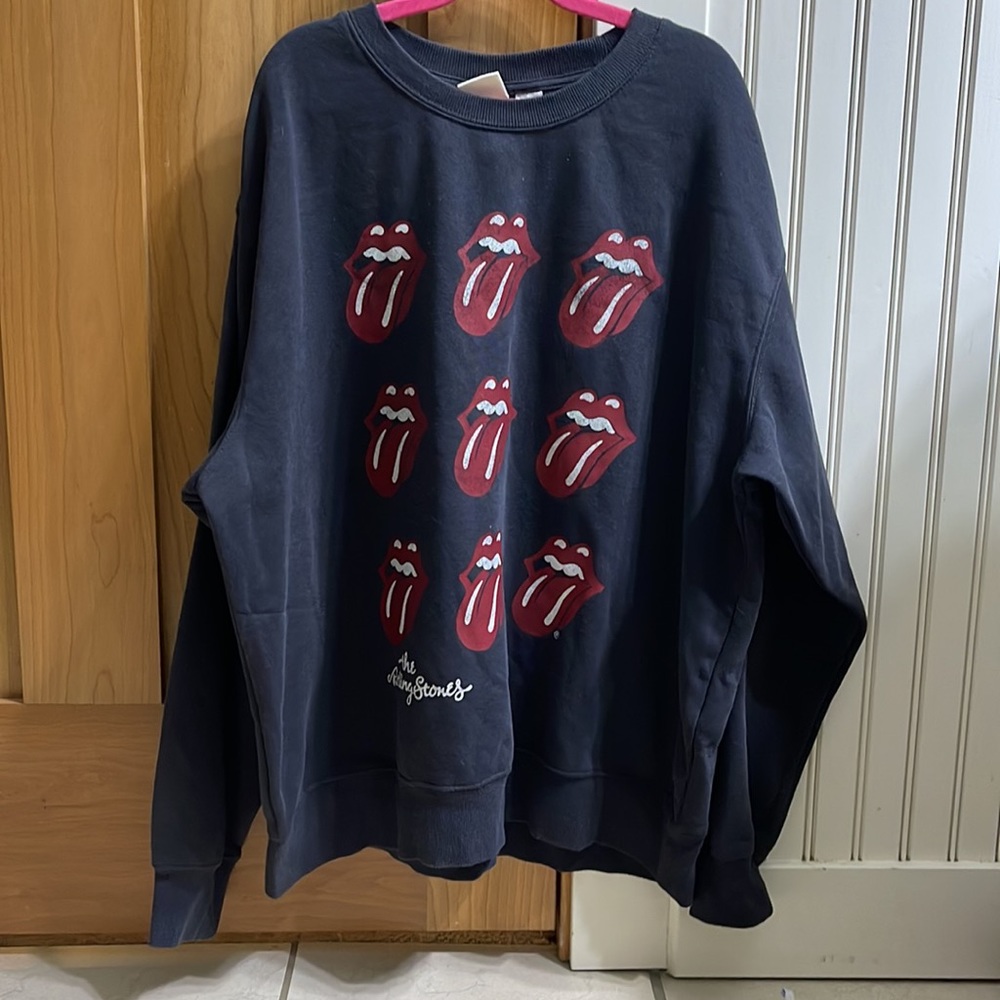rolling stone crewneck